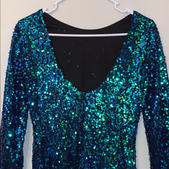 Low back sequin dress - Picture 2 of 2